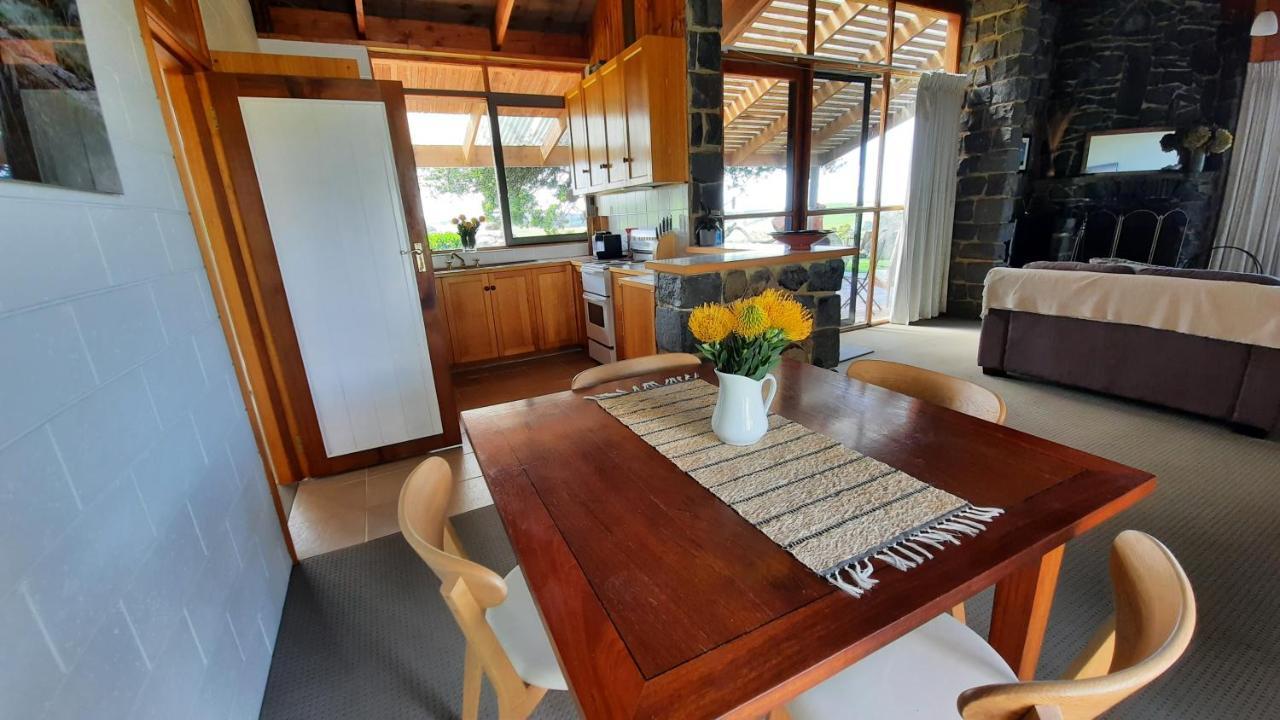 Rockbank Retreat Bed & Breakfast Ryanston Bagian luar foto